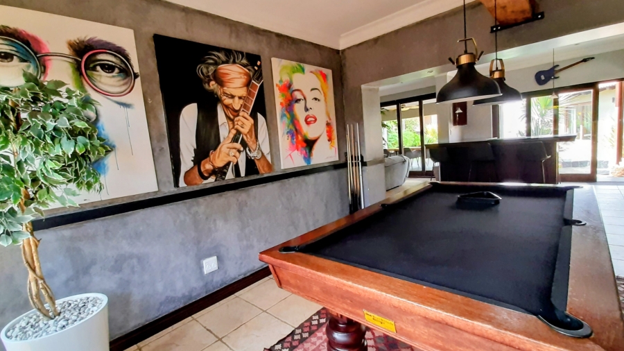 5 Bedroom Property for Sale in Pecanwood Estate North West